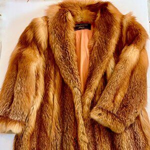 Luxurious, Fluffy and Silky Red Fox Coat, Medium